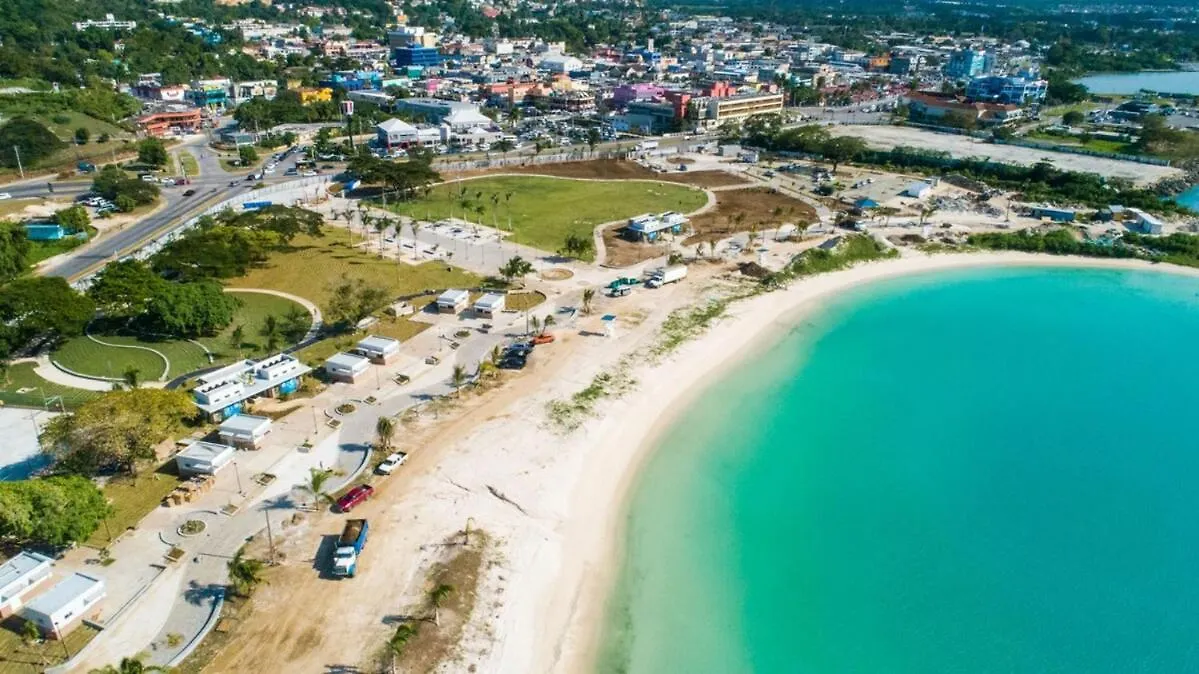 Eden Cove Villa Бухта Монтего 0*,