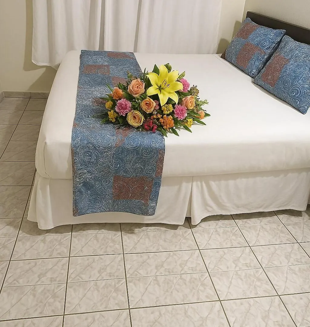 Eden Cove Villa Бухта Монтего 0*,